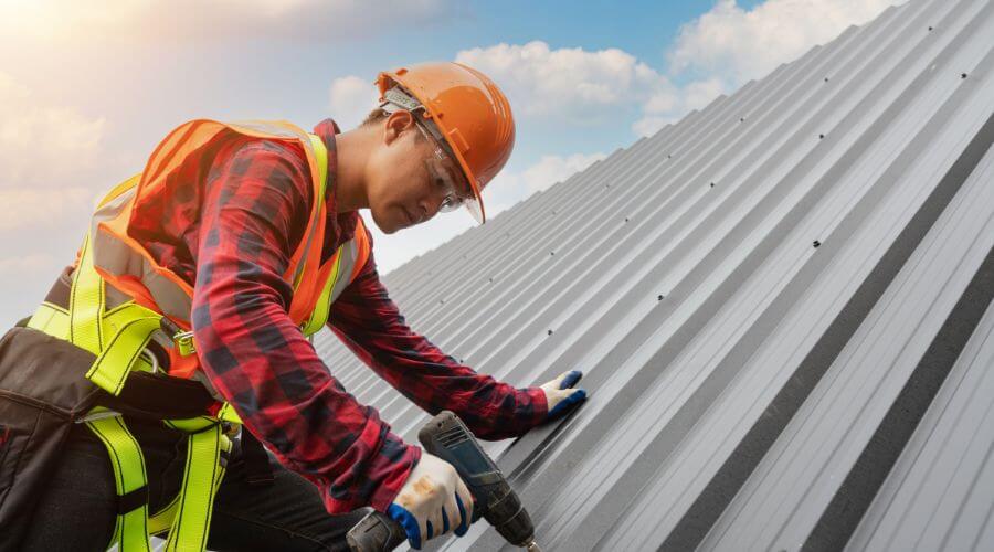 Professional metal roof installation in Tuolumne, CA